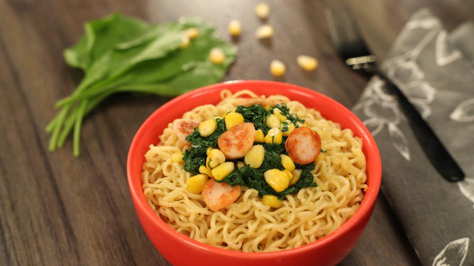 Salami Spinach and Corn MAGGI Noodles Recipe