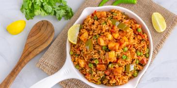 https://www.maggi.in/sites/default/files/styles/ln_search_recipe_resultdesktop/public/srh_recipes/146bb63b72b81932f484b5c911c156f7.jpg?h=119335f7&itok=tCts6uHQ