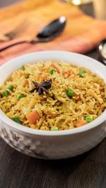 https://www.maggi.in/sites/default/files/styles/search_result_153_272/public/Vegetable-Biryani.jpg?itok=o2NdaJo7