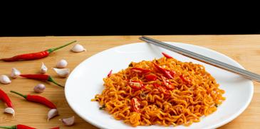 Chilli Garlic Soya Noodles Recipe