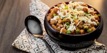 Cheesy Masala Aloo Matar Recipe